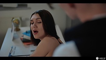Small Tits College Student Gets Fucked By Her Teacher In Frozen Time