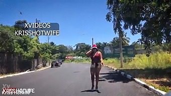 Kriss Hotwife Noel Strips In Salvador Bahia Traffic - Christmas Edition