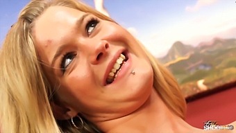Boosty Blonde Klara Gives A Passionate Blowjob And Swallows Cum Instead Of Posing For A Modeling Gig