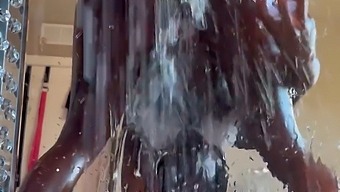 Esha Mae'S Intense Squirting Moments In High Definition